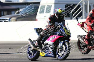 media/Dec-07-2025-CVMA (Sun) [[3e7d2de5dc]]/Race 5-Formula UL-CVMA Hooligans-American Thunder/